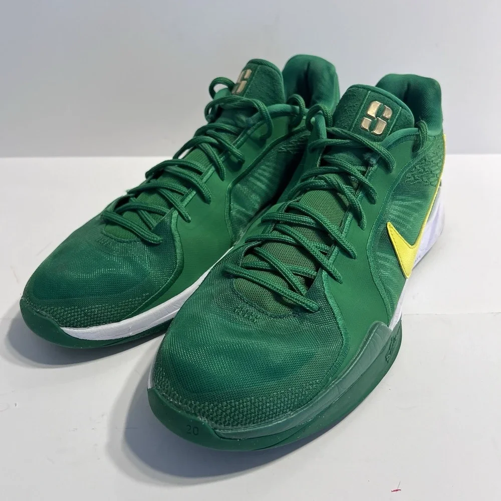 Nike Sabrina 2 Oregon Ducks HQ4344-300 M 13 W 14.5 Green Yellow Basketball Shoes